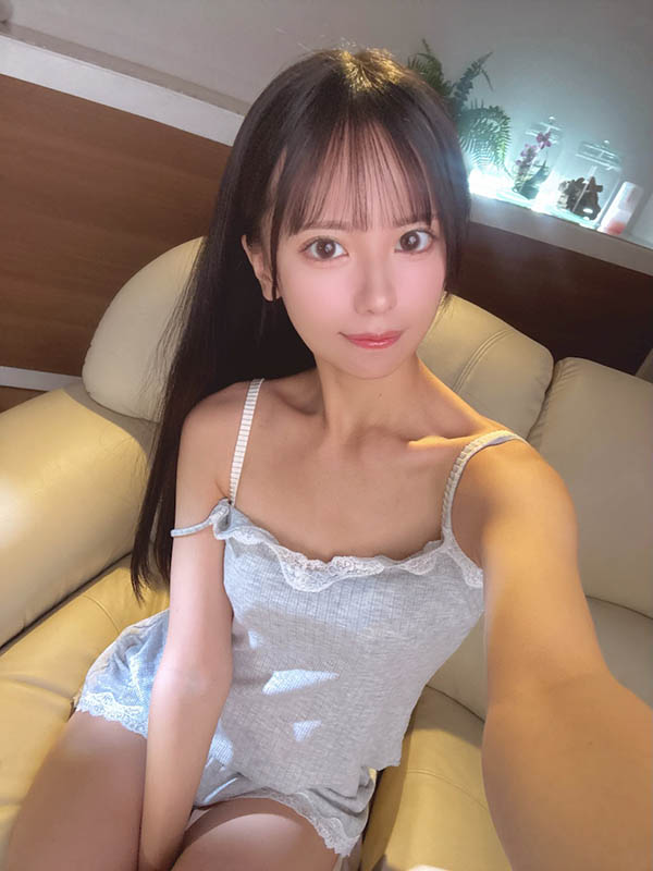 (渚爱梨)番号SONE-858 我可以帮忙你口爱！文学系美少女的惹火靡语挑逗！